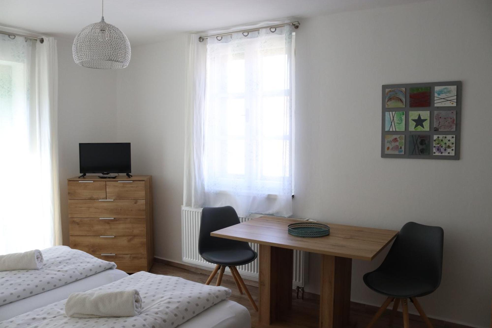 Penzion-apartmán Souček Jindrichuv Hradec Exterior foto