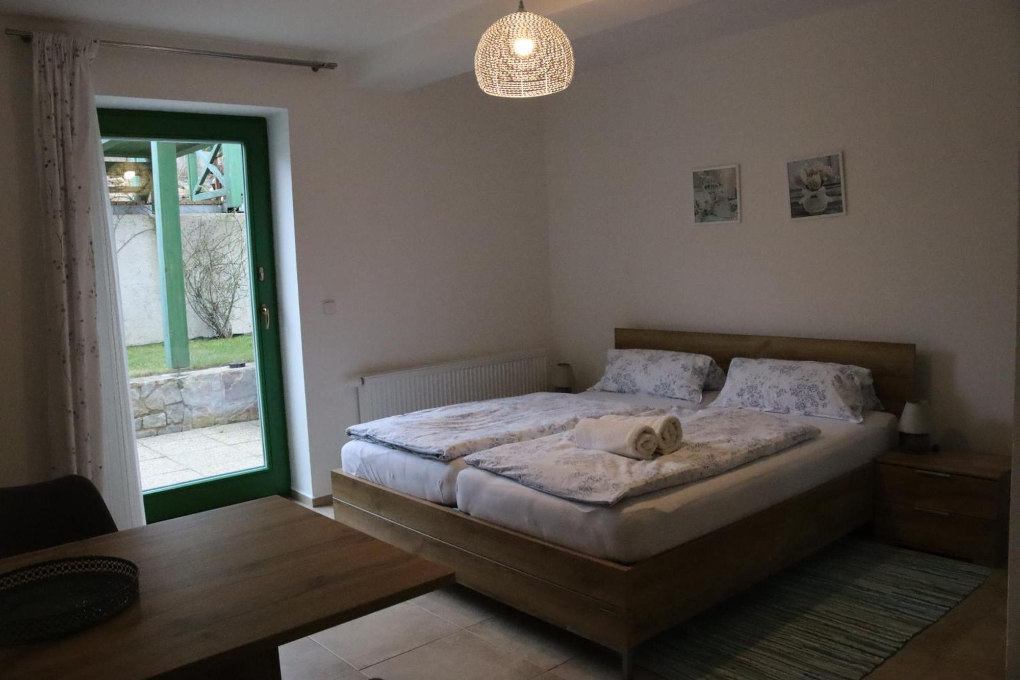 Penzion-apartmán Souček Jindrichuv Hradec Exterior foto