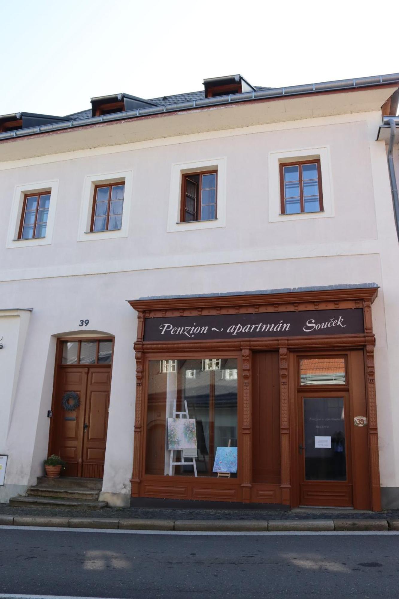 Penzion-apartmán Souček Jindrichuv Hradec Exterior foto